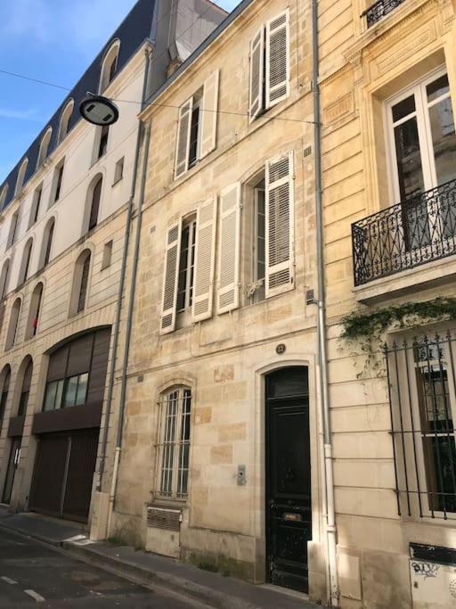 Studio Calme Au Centre De Bordeaux Exterior foto