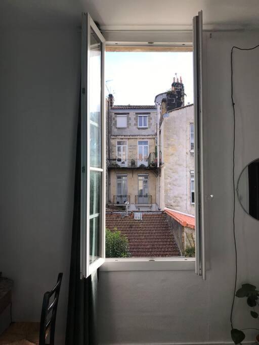 Studio Calme Au Centre De Bordeaux Exterior foto